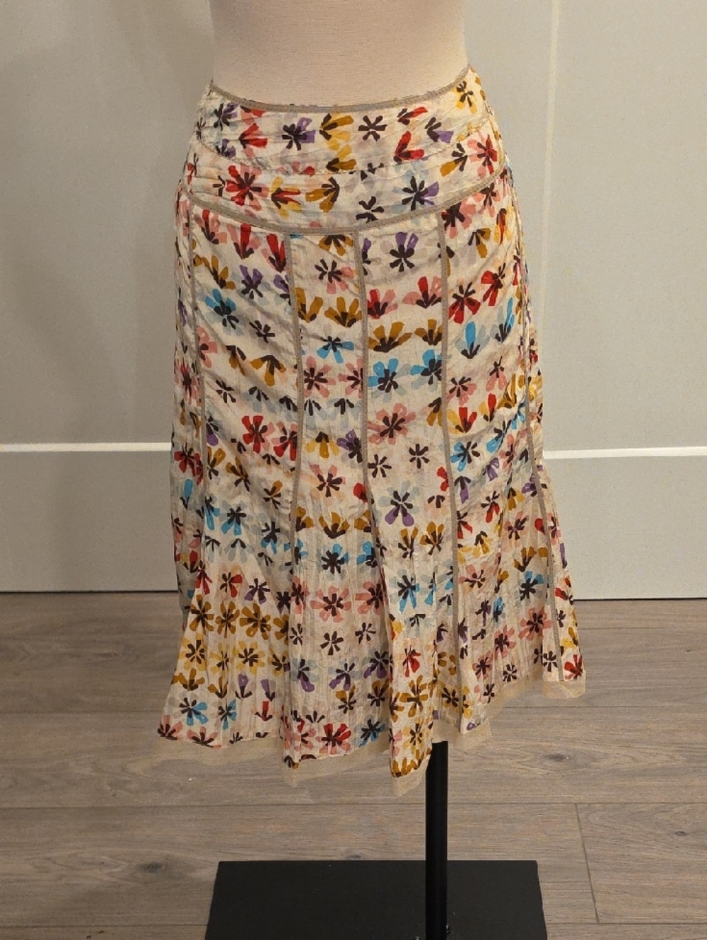 Gerard Darel Cream Midi Skirt with Multicolor Floral Print European size 38 EUC